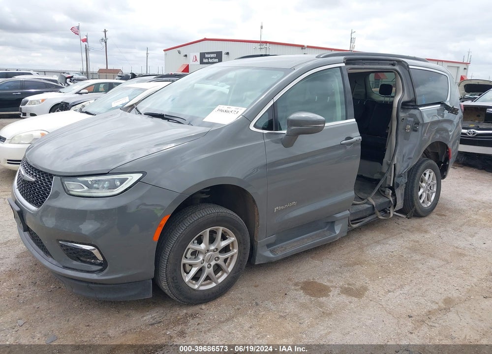 2022 CHRYSLER PACIFICA TOURING L VIN: 2C4RC1BG1NR173327