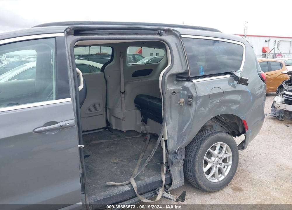 2022 CHRYSLER PACIFICA TOURING L VIN: 2C4RC1BG1NR173327
