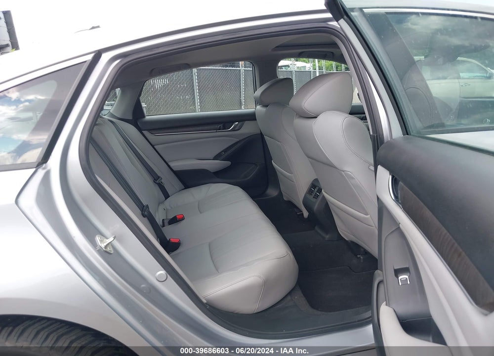 2018 HONDA ACCORD EX-L VIN: 1HGCV1F57JA081065