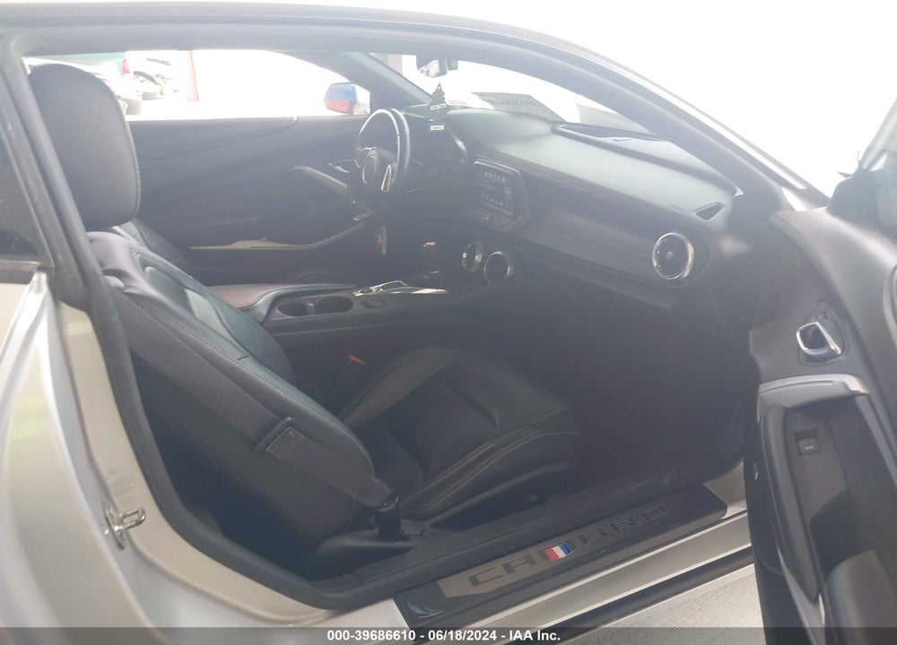 2017 CHEVROLET CAMARO 2SS VIN: 1G1FG1R72H0184003