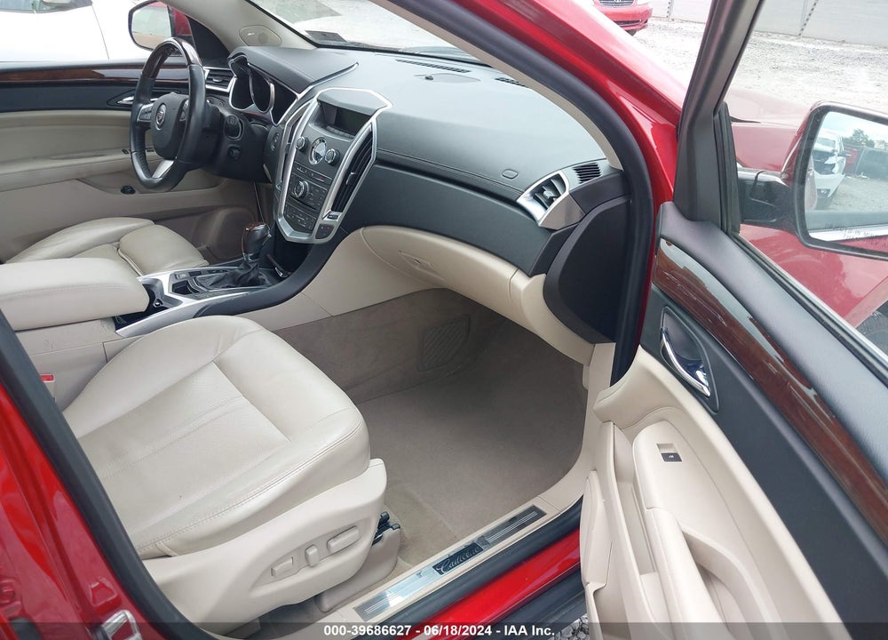 2011 CADILLAC SRX LUXURY COLLECTION VIN: 3GYFNAEY9BS545278