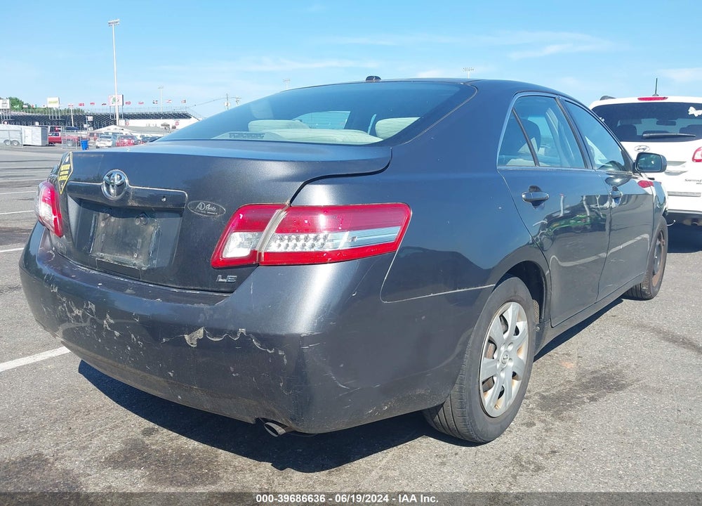 2010 TOYOTA CAMRY LE VIN: 4T4BF3EK2AR001701
