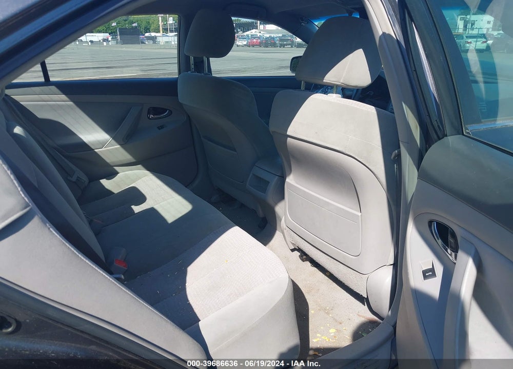 2010 TOYOTA CAMRY LE VIN: 4T4BF3EK2AR001701