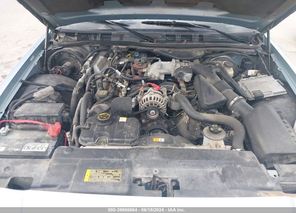 2008 MERCURY GRAND MARQUIS GS VIN: 2MEFM74V98X618409