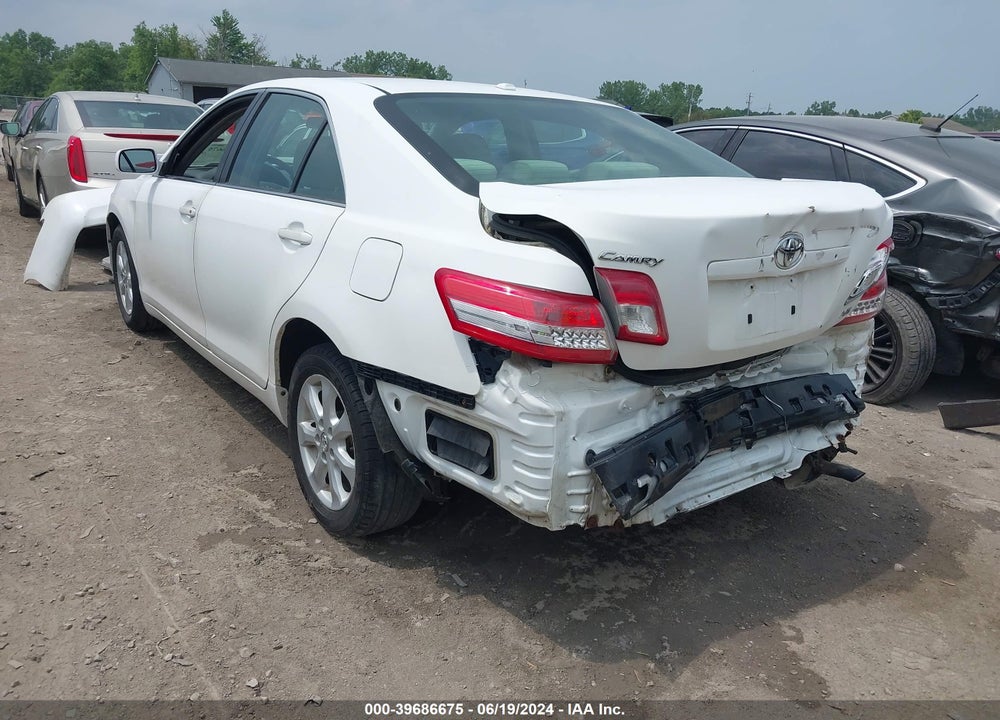 2010 TOYOTA CAMRY LE VIN: 4T4BF3EK3AR057064