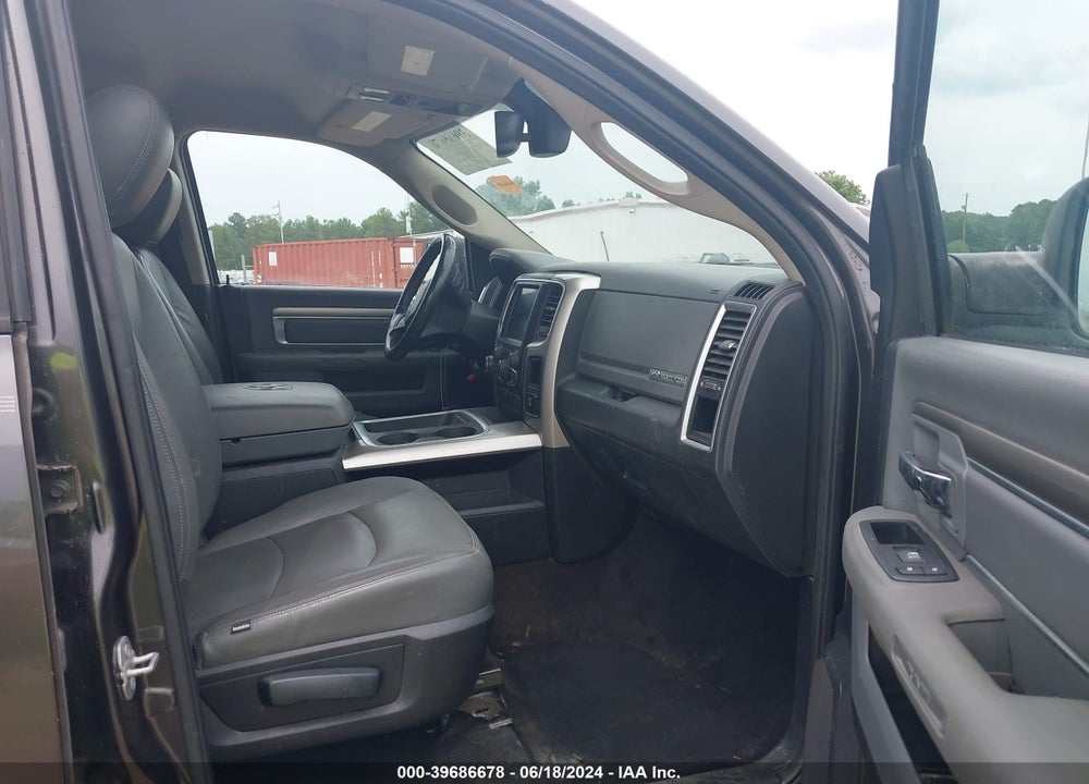 2016 RAM 1500 BIG HORN VIN: 3C6RR7LTXGG181794