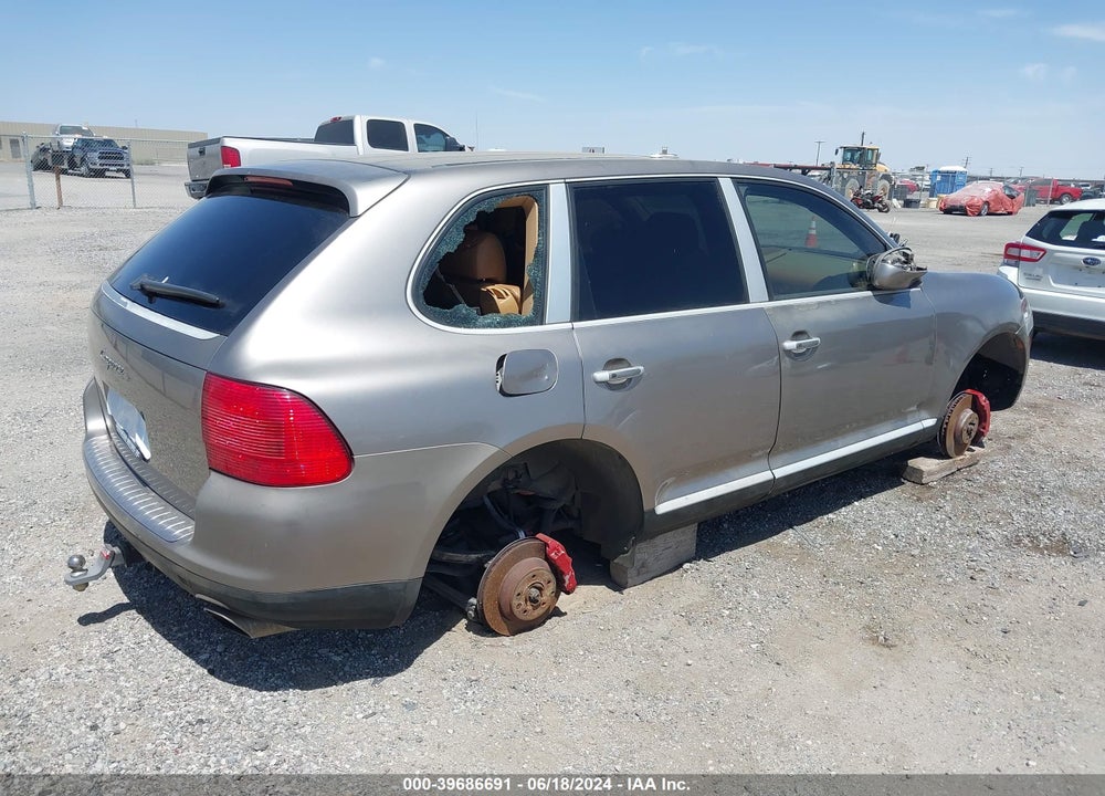 2003 PORSCHE CAYENNE S VIN: WP1AB29P43LA60360