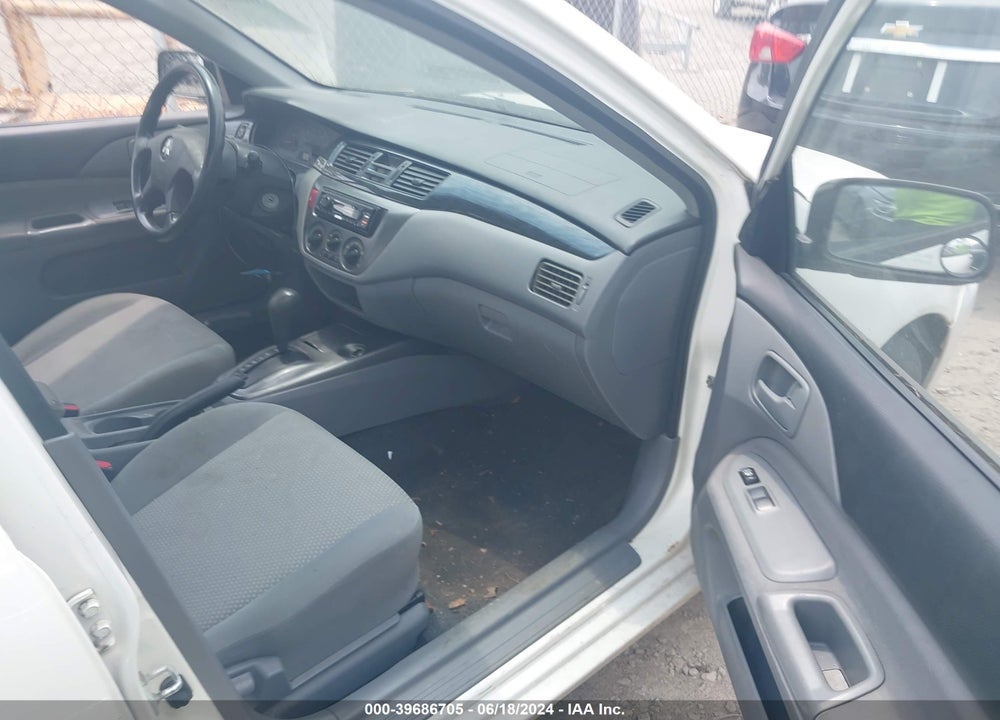 2006 MITSUBISHI LANCER ES/SE VIN: JA3AJ26EX6U031921