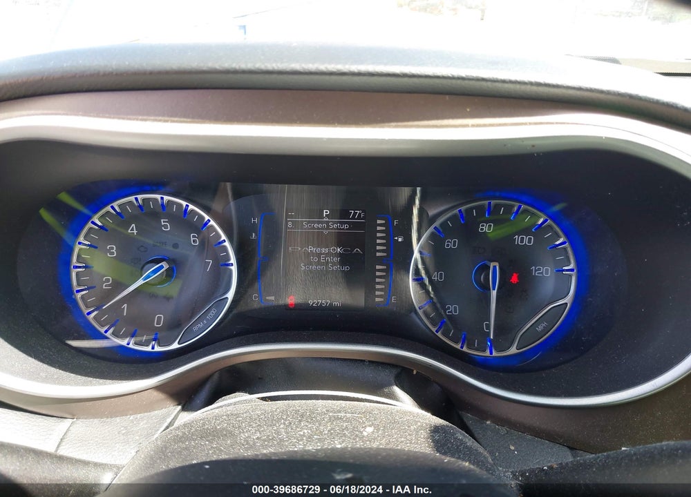 2019 CHRYSLER PACIFICA TOURING L VIN: 2C4RC1BGXKR560390