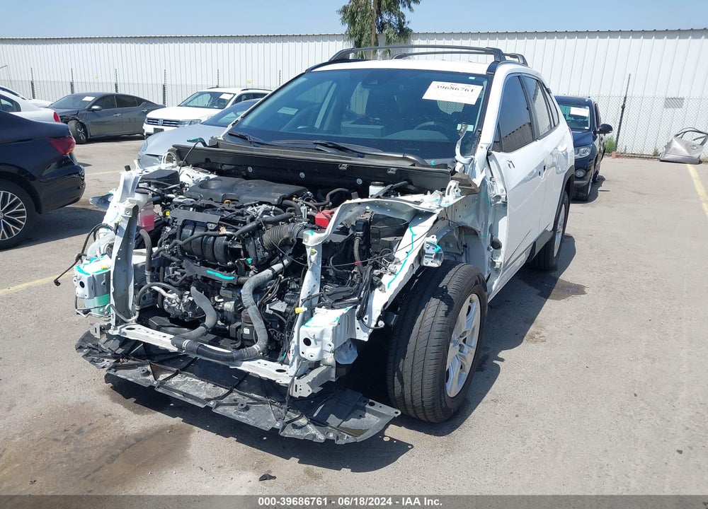 2021 TOYOTA RAV4 XLE VIN: 2T3W1RFV5MC114142