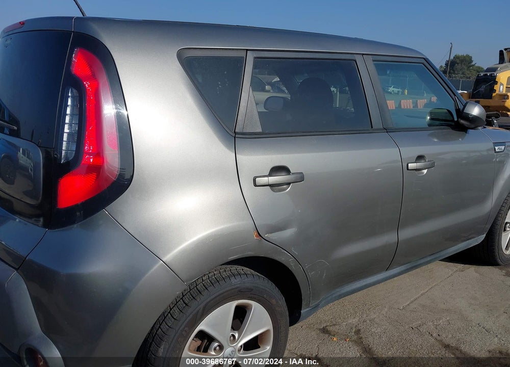 2015 KIA SOUL VIN: KNDJN2A29F7210923