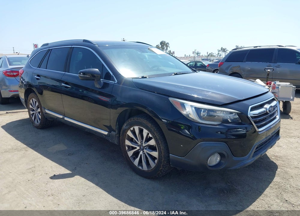 2018 SUBARU OUTBACK 2.5I TOURING VIN: 4S4BSATC5J3303365