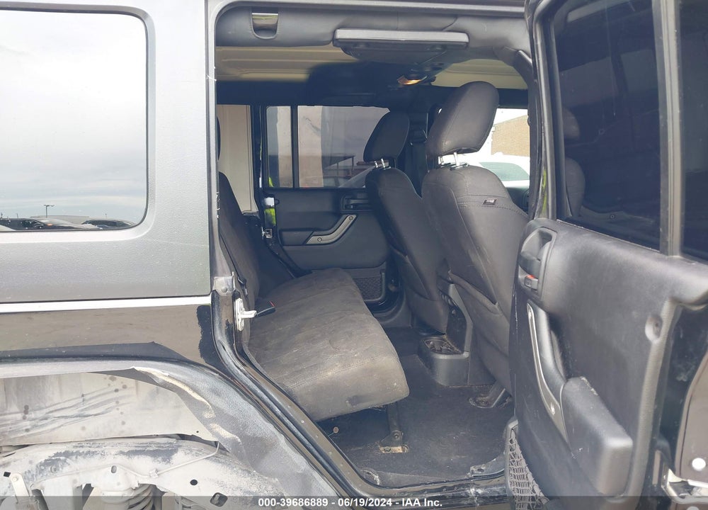 2016 JEEP WRANGLER UNLIMITED SPORT VIN: 1C4HJWDG5GL196584