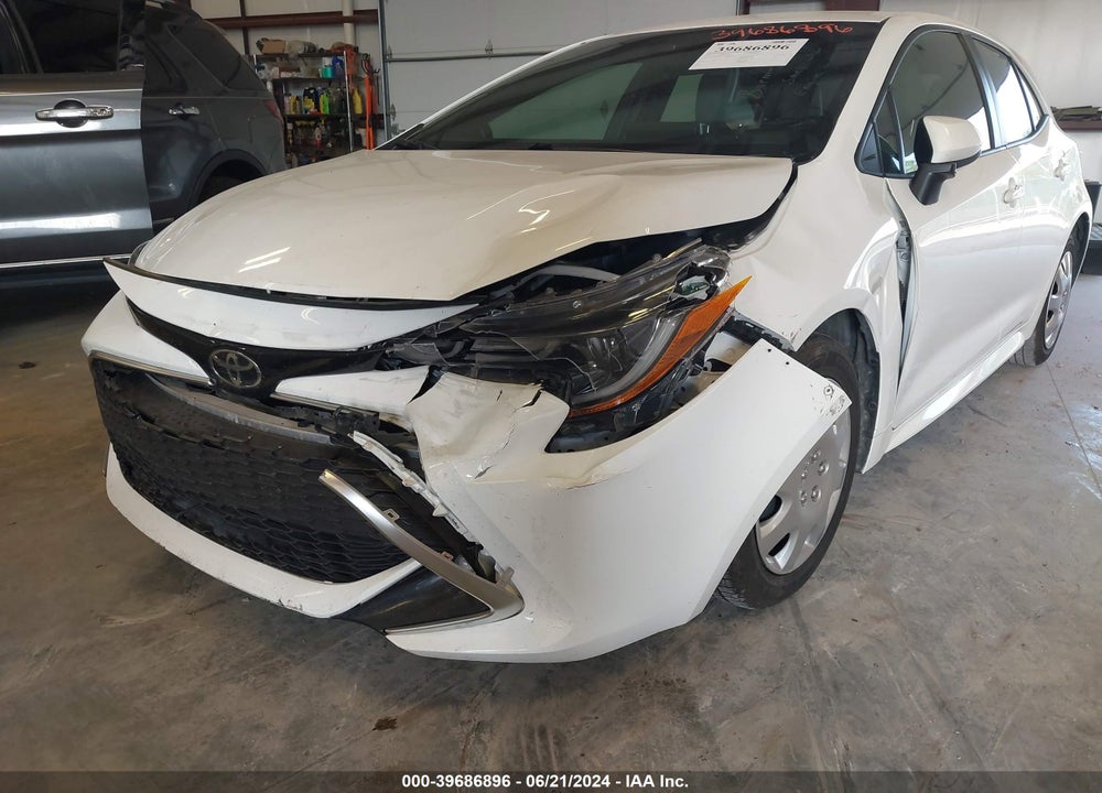 2021 TOYOTA COROLLA XSE VIN: JTNA4MBE9M3109985