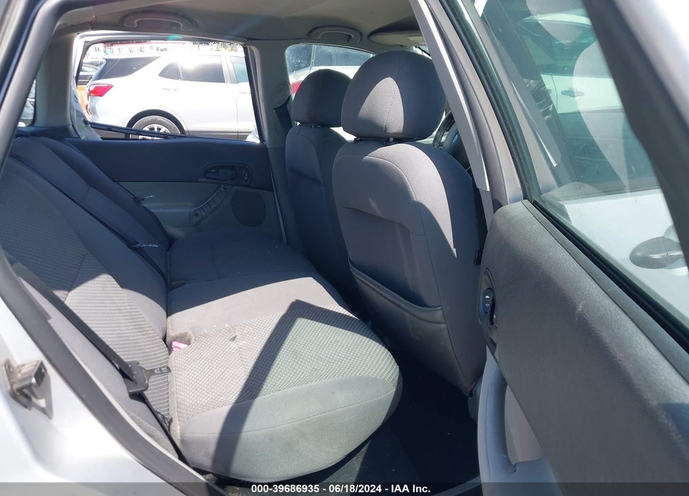 2006 FORD FOCUS ZX5 VIN: 1FAFP37N26W185172