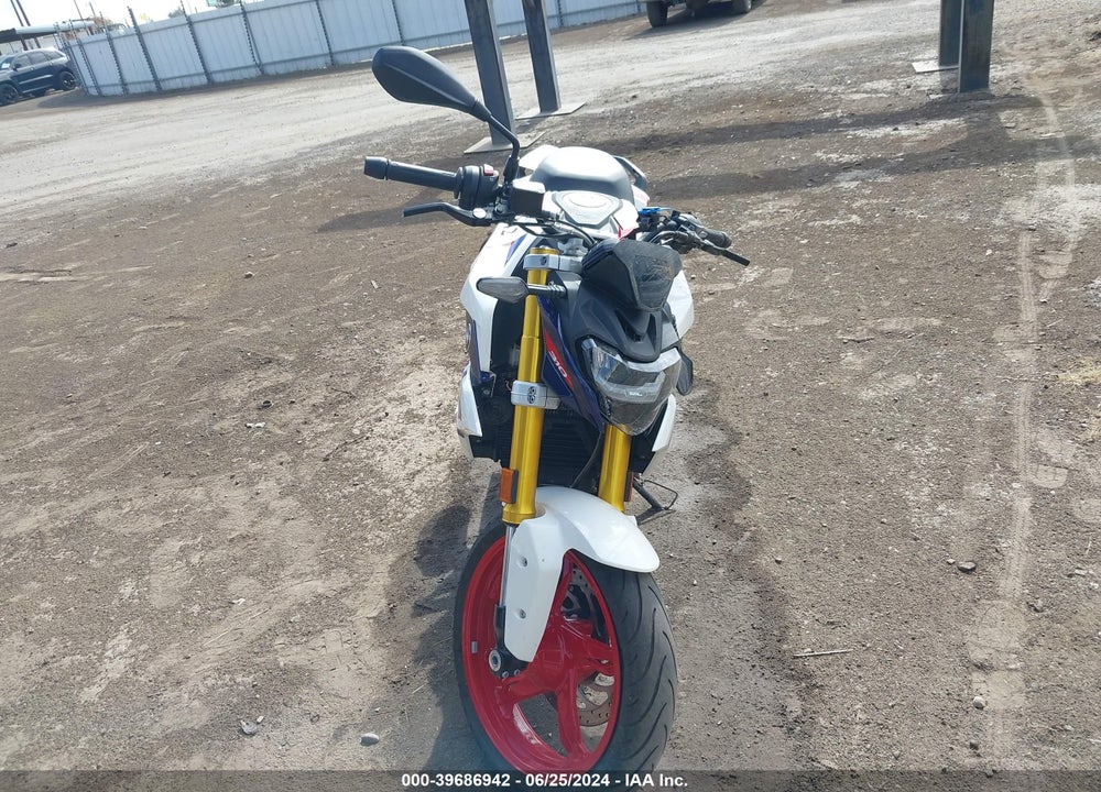 2022 BMW G310 R VIN: WB30G4309NRA33054