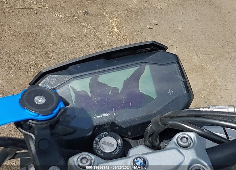 2022 BMW G310 R VIN: WB30G4309NRA33054