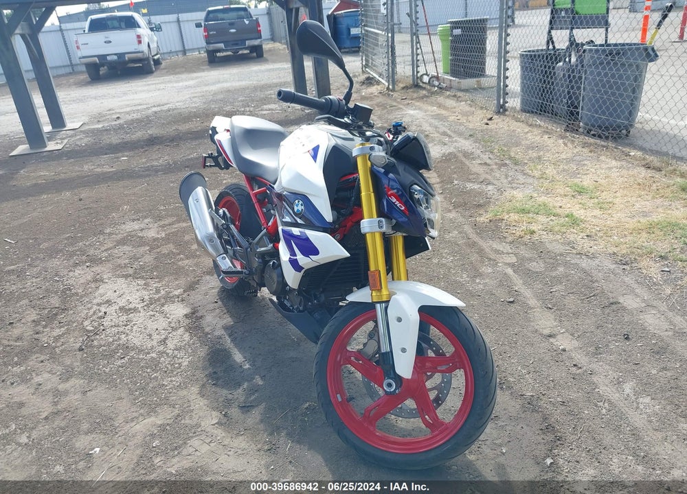 2022 BMW G310 R VIN: WB30G4309NRA33054
