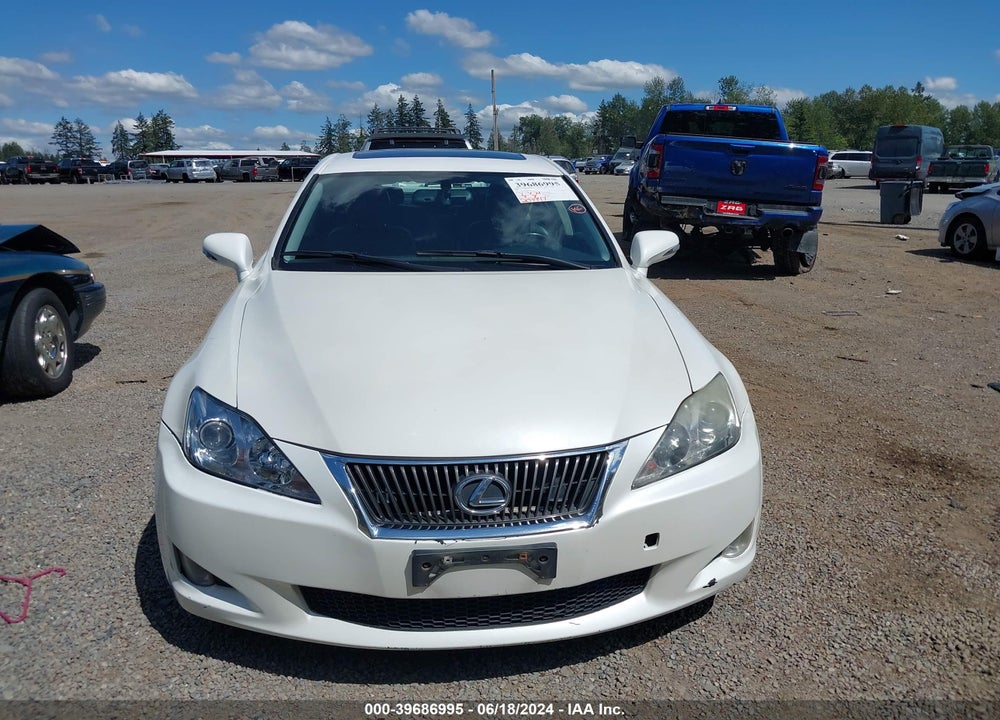 2009 LEXUS IS 250 VIN: JTHBK262X95088092