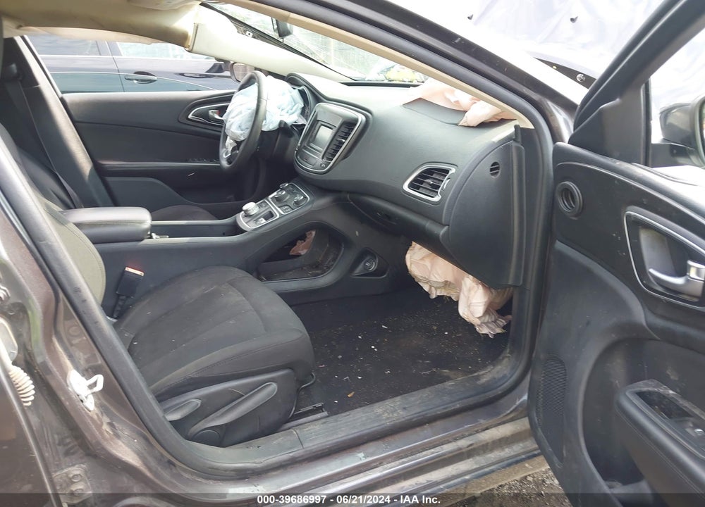 2015 CHRYSLER 200 LIMITED VIN: 1C3CCCAB5FN713997