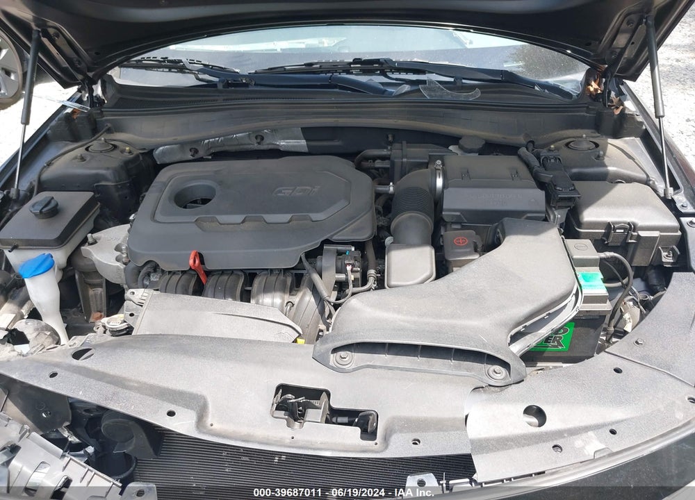 2019 KIA OPTIMA LX VIN: 5XXGT4L35KG316370