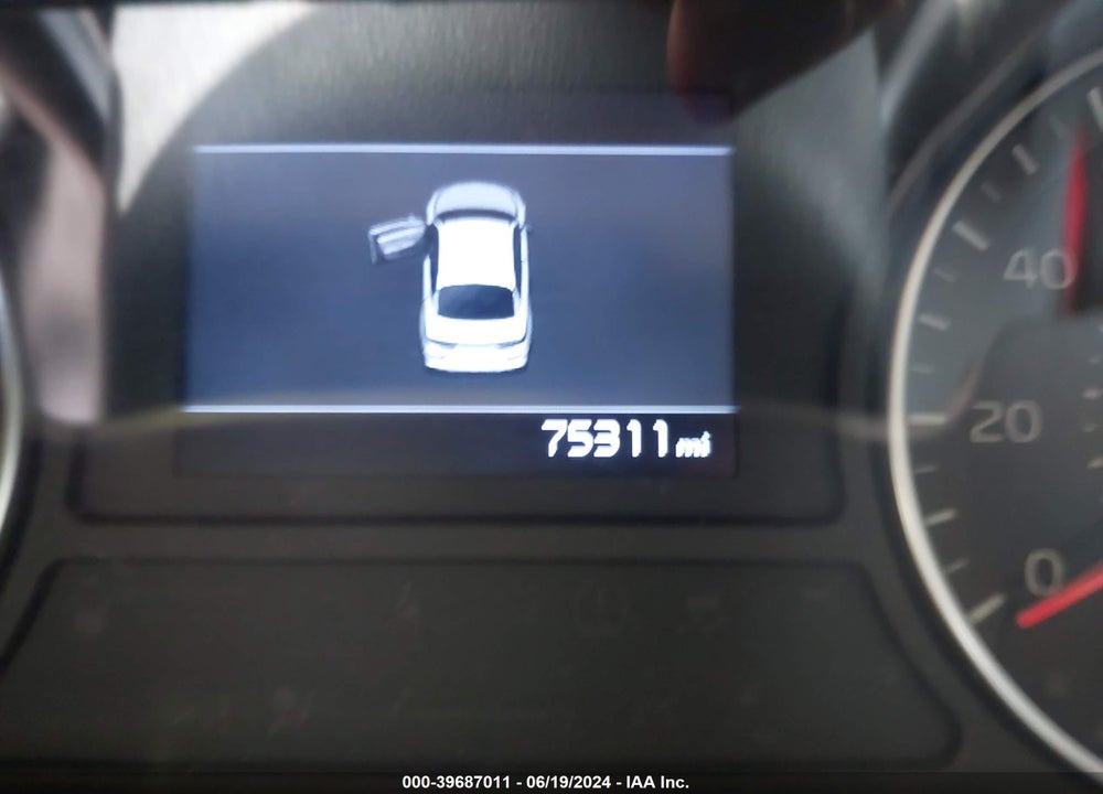 2019 KIA OPTIMA LX VIN: 5XXGT4L35KG316370