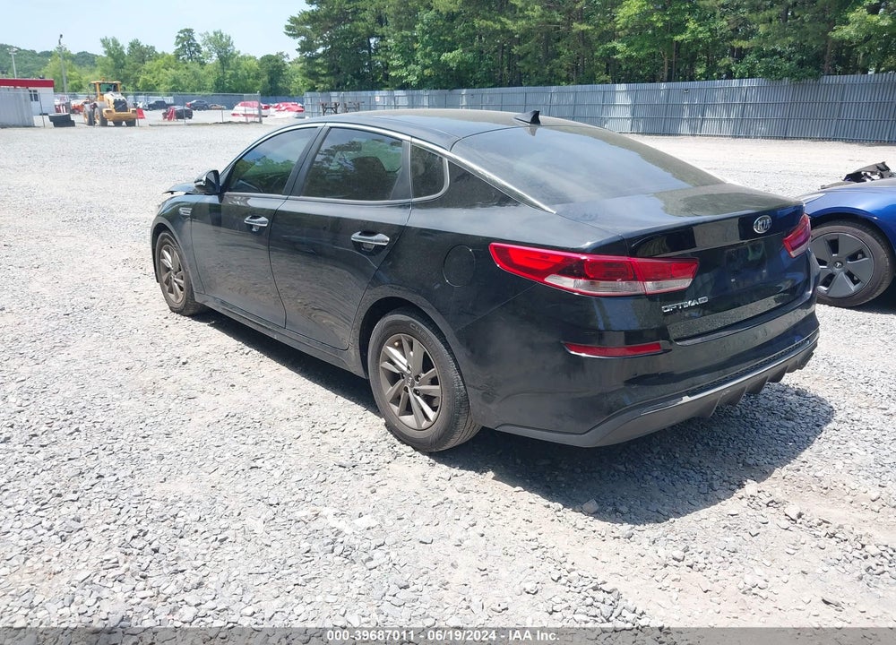 2019 KIA OPTIMA LX VIN: 5XXGT4L35KG316370