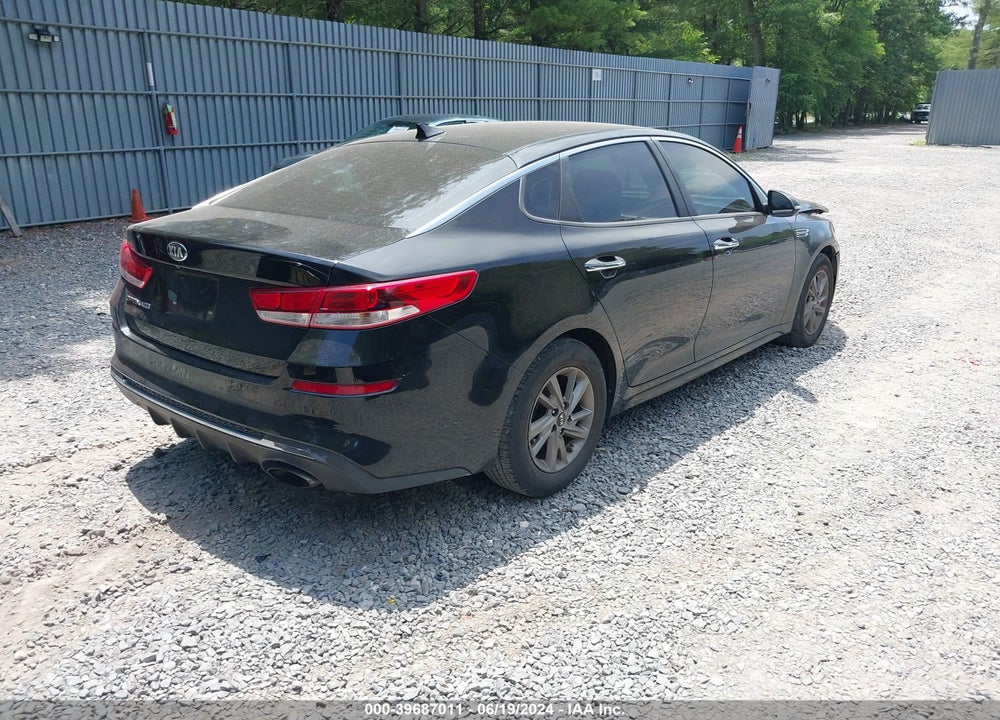 2019 KIA OPTIMA LX VIN: 5XXGT4L35KG316370