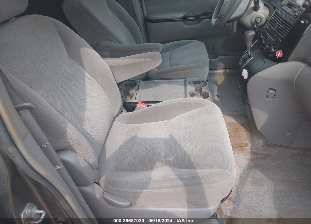 2005 TOYOTA SIENNA LE VIN: 5TDZA23C95S334487