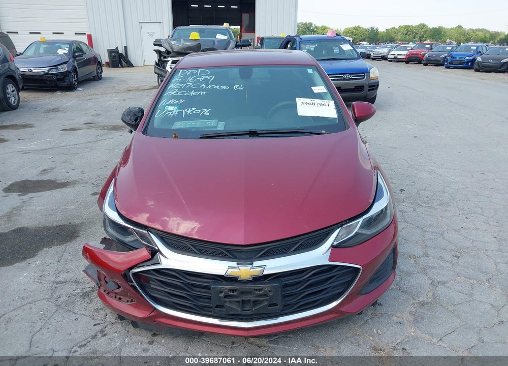 2019 CHEVROLET CRUZE LT VIN: 1G1BE5SM3K7142076