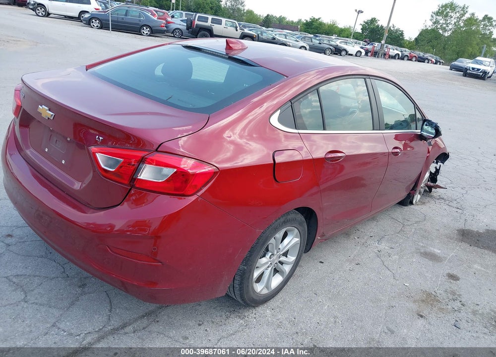 2019 CHEVROLET CRUZE LT VIN: 1G1BE5SM3K7142076
