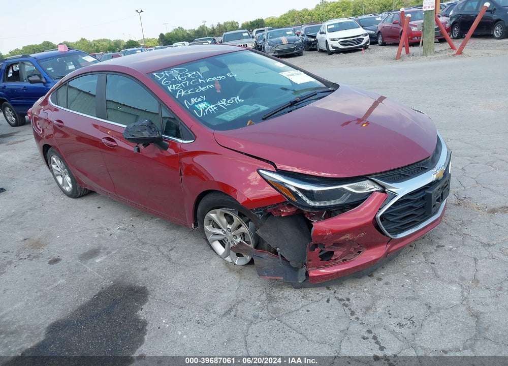 2019 CHEVROLET CRUZE LT VIN: 1G1BE5SM3K7142076