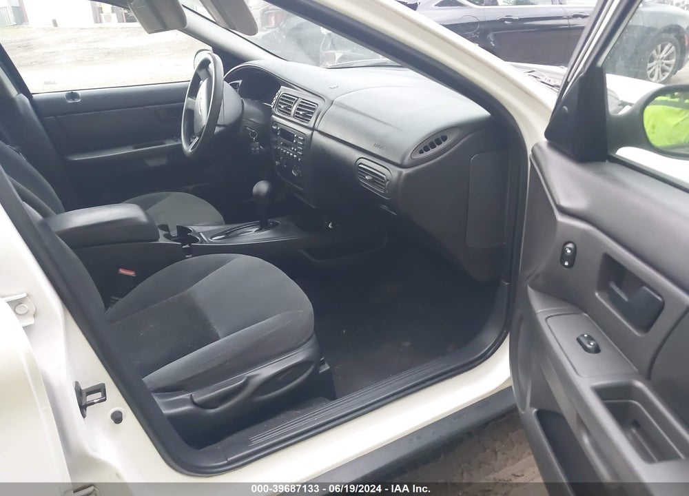2005 FORD TAURUS SE VIN: 1FAFP53225A113925