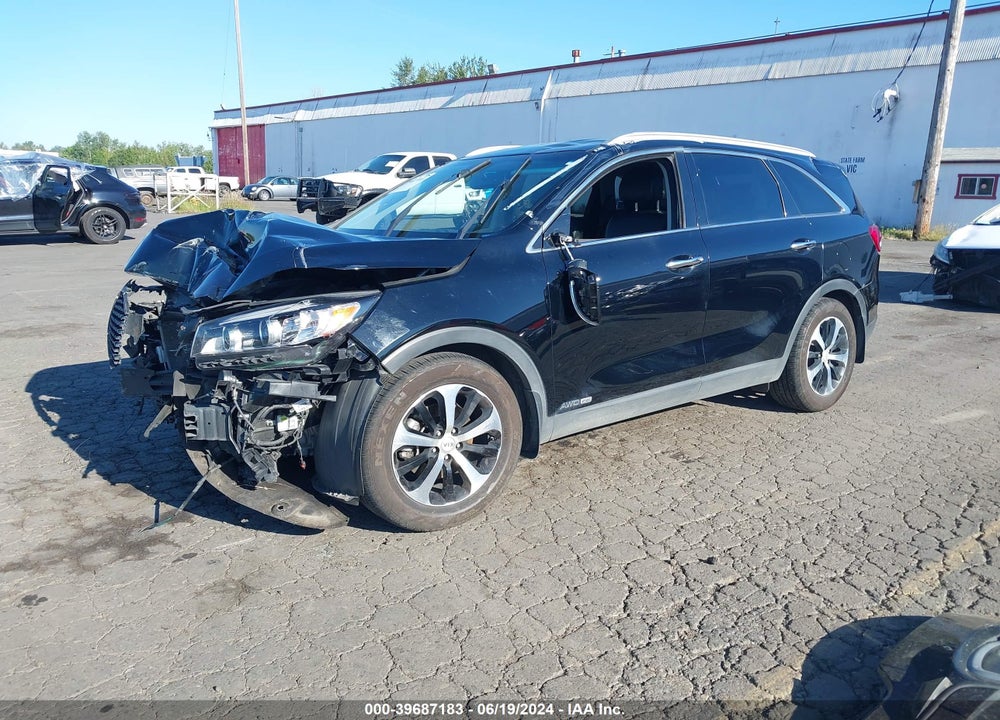 2018 KIA SORENTO 3.3L EX VIN: 5XYPHDA52JG374453