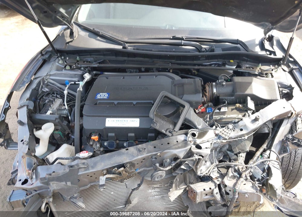 2016 HONDA ACCORD EX-L V-6 VIN: 1HGCR3F8XGA024054