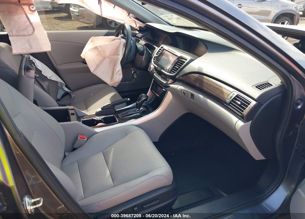 2016 HONDA ACCORD EX-L V-6 VIN: 1HGCR3F8XGA024054