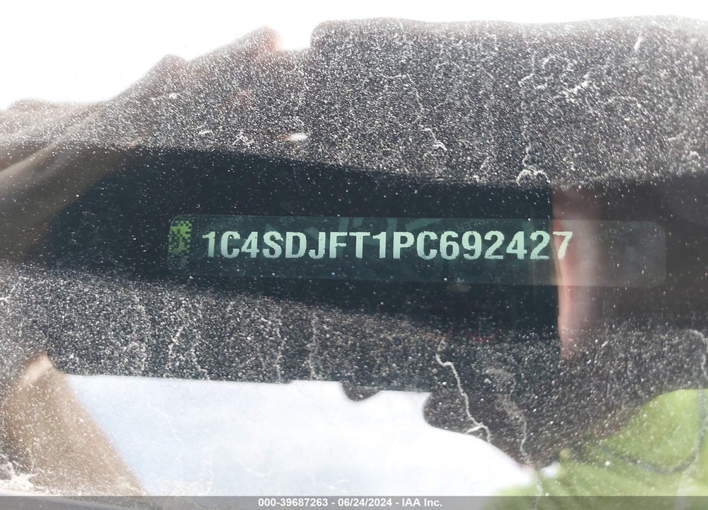 2023 DODGE DURANGO VIN: 1C4SDJFT1PC692427