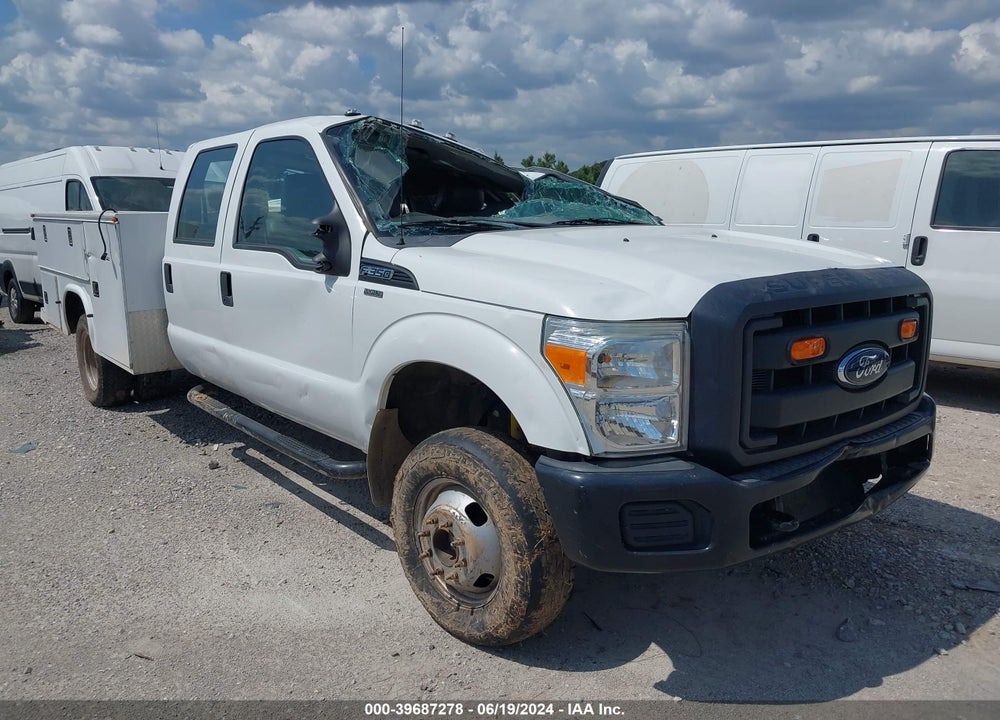 2012 FORD F-350 CHASSIS XL VIN: 1FD8W3H62CEC14020