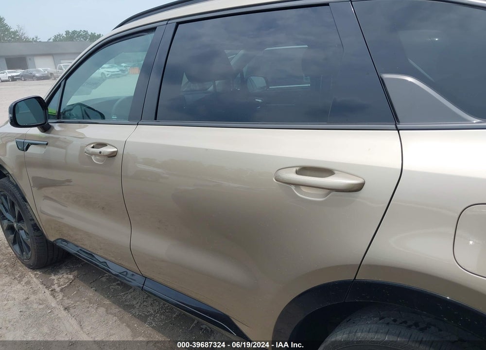 2021 KIA SORENTO VIN: 5XYRKDLF5MG028644