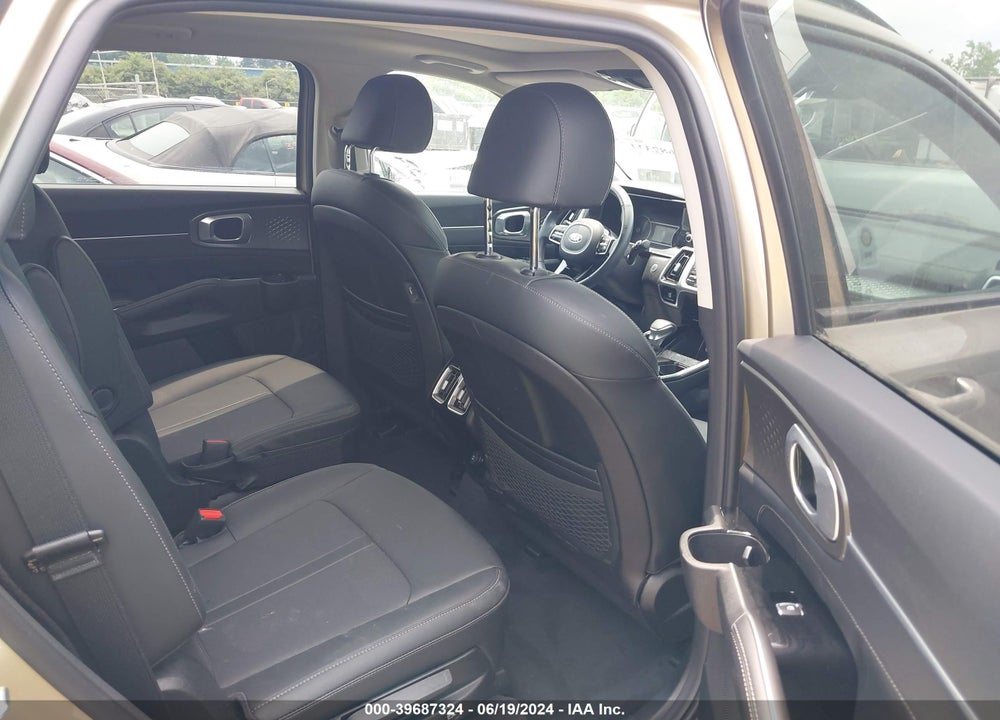 2021 KIA SORENTO VIN: 5XYRKDLF5MG028644