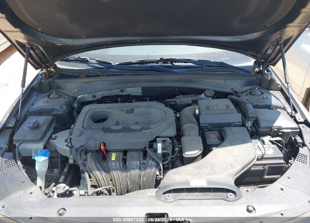 2018 KIA OPTIMA LX VIN: KNAGT4L36J5211093