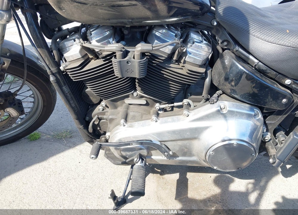 2021 HARLEY-DAVIDSON FXST VIN: 1HD1BVJ22MB012834