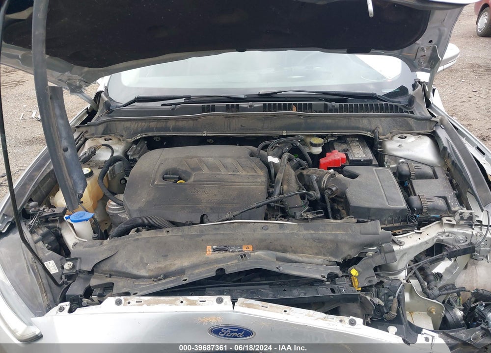 2016 FORD FUSION SE VIN: 3FA6P0HD1GR239862