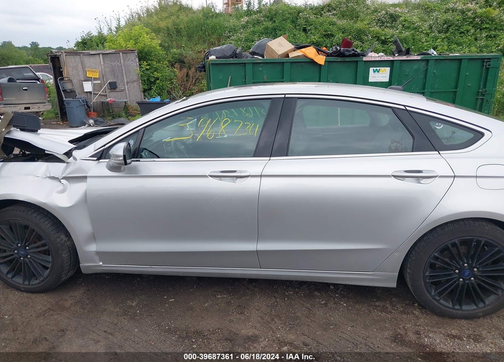 2016 FORD FUSION SE VIN: 3FA6P0HD1GR239862
