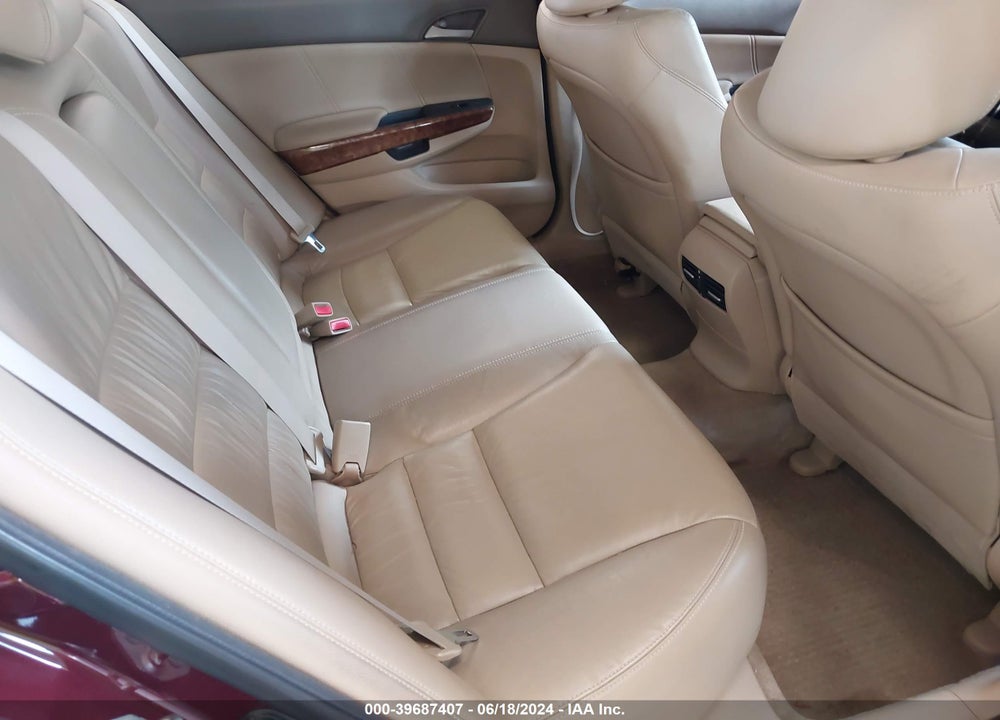 2010 HONDA ACCORD 2.4 EX-L VIN: 1HGCP2F82AA151338