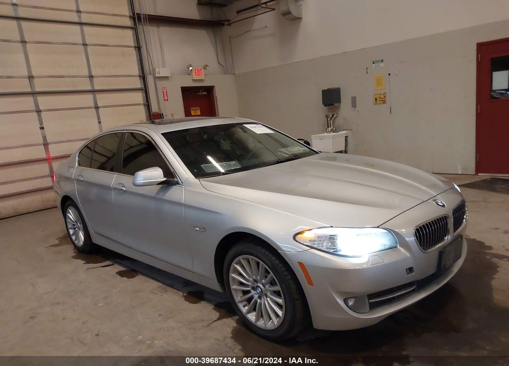 2013 BMW 535I VIN: WBAFU7C57DDU69564