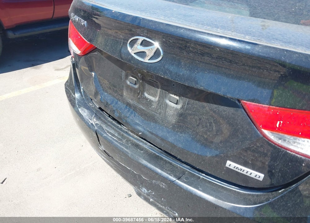 2013 HYUNDAI ELANTRA LIMITED VIN: KMHDH4AE7DU646769