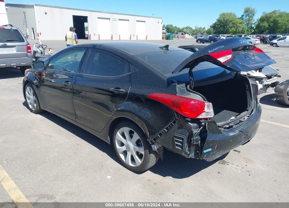 2013 HYUNDAI ELANTRA LIMITED VIN: KMHDH4AE7DU646769