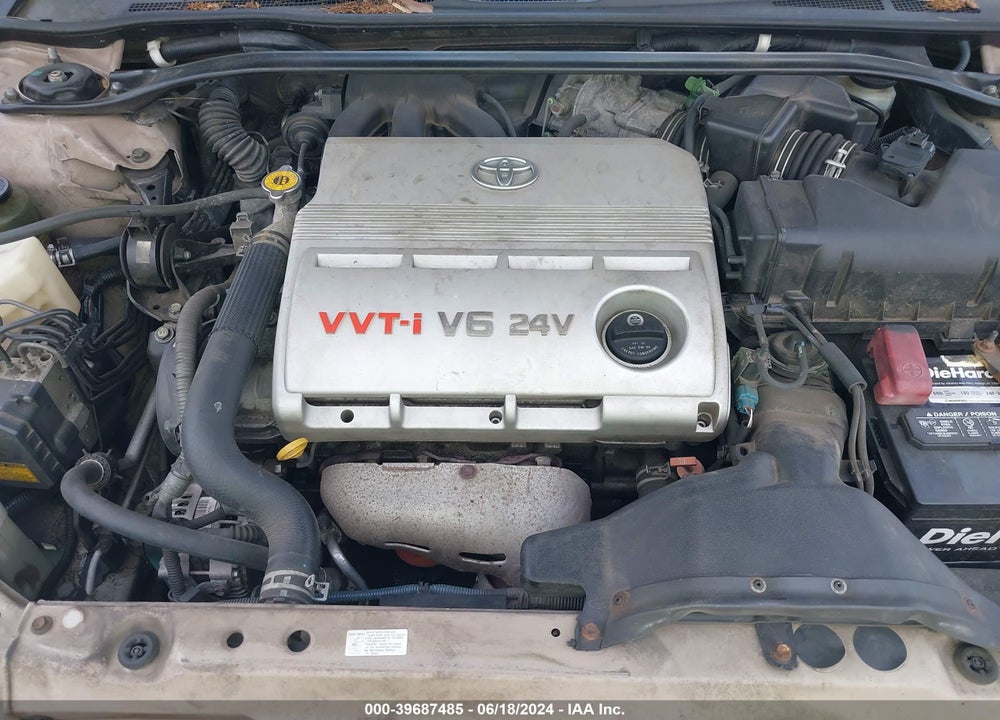2005 TOYOTA CAMRY XLE V6 VIN: 4T1BF30K85U107688