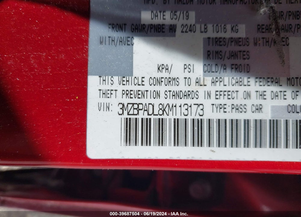 2019 MAZDA 3 PREFERRED PACKAGE VIN: 3MZBPADL8KM113173